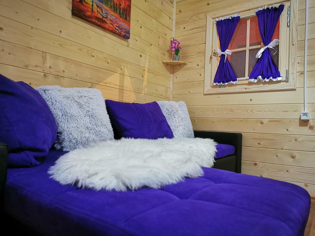 Cottage La Sierra With Jacuzzi Korenica Exteriör bild